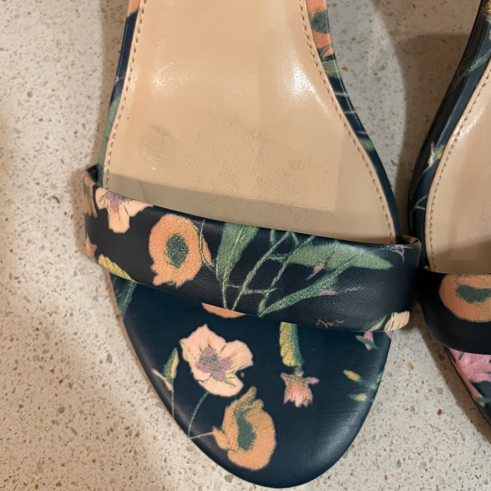Vince Camuto Floral Heels - Picture 5 of 16